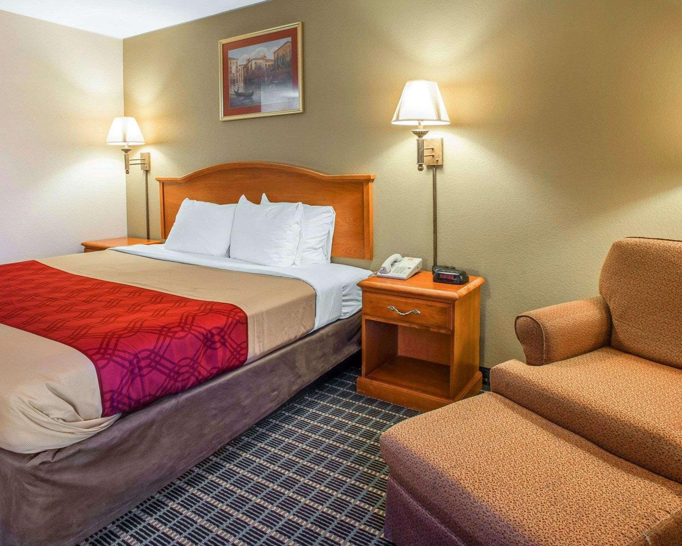 Econo Lodge Brunswick Extérieur photo