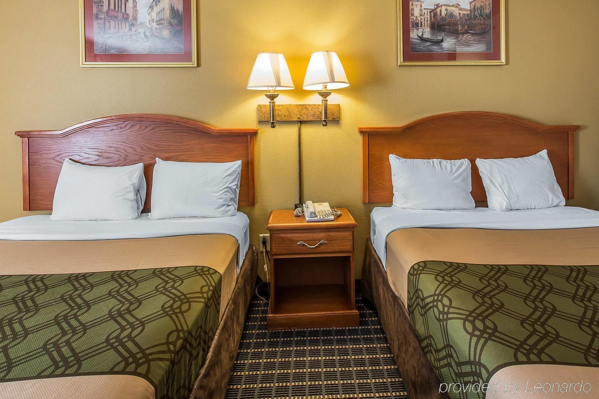 Econo Lodge Brunswick Extérieur photo